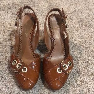 Vince Camuto Brown leather high heels